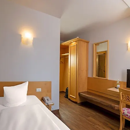 Отель Drexel's Parkhotel