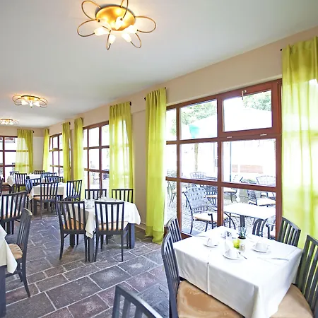 ドレクセルス パークホテル 4*