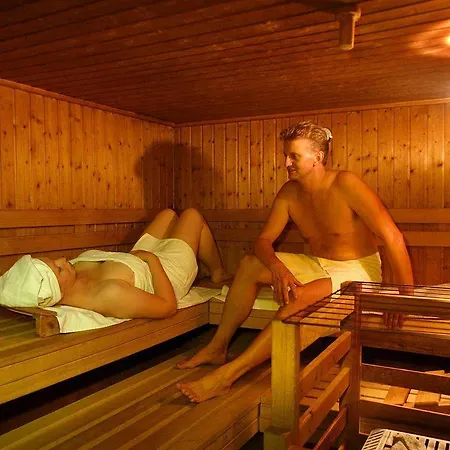 Drexel's Parkhotel Отель Мемминген
